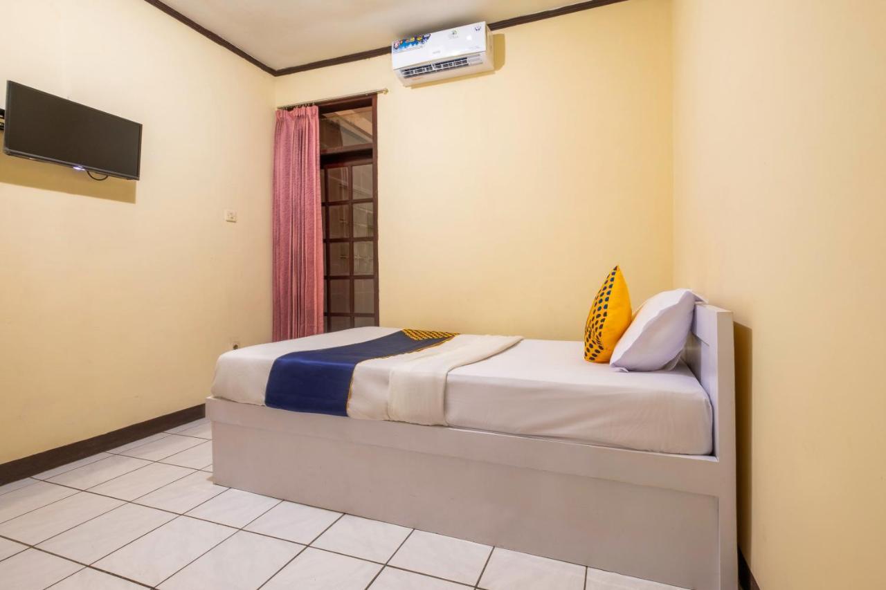 Hotel SPOT ON 2672 Bee M Bandung Exterior foto