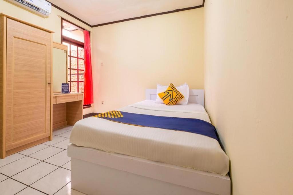 Hotel SPOT ON 2672 Bee M Bandung Exterior foto