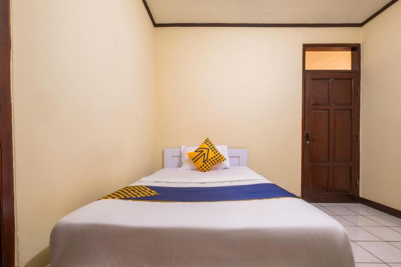 Hotel SPOT ON 2672 Bee M Bandung Exterior foto
